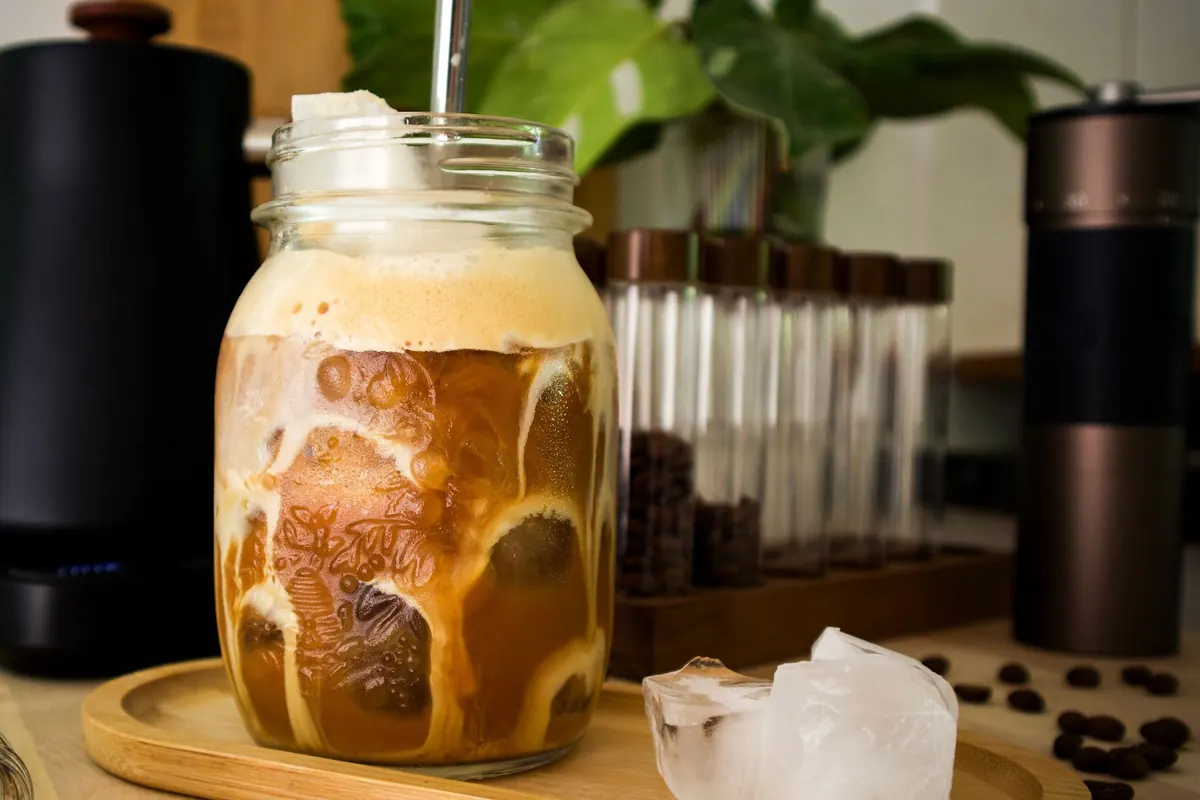 How to Make Cold Brew Coffee at Home: A Beginner's Guide